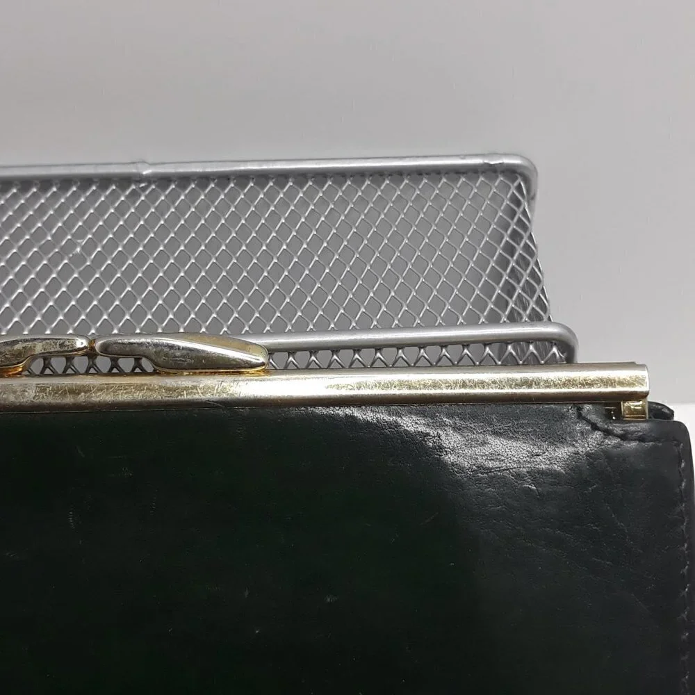 Vtg Bosca Hand Stained Hide Green Leather Kisslock Tri-fold Check Book Wallet